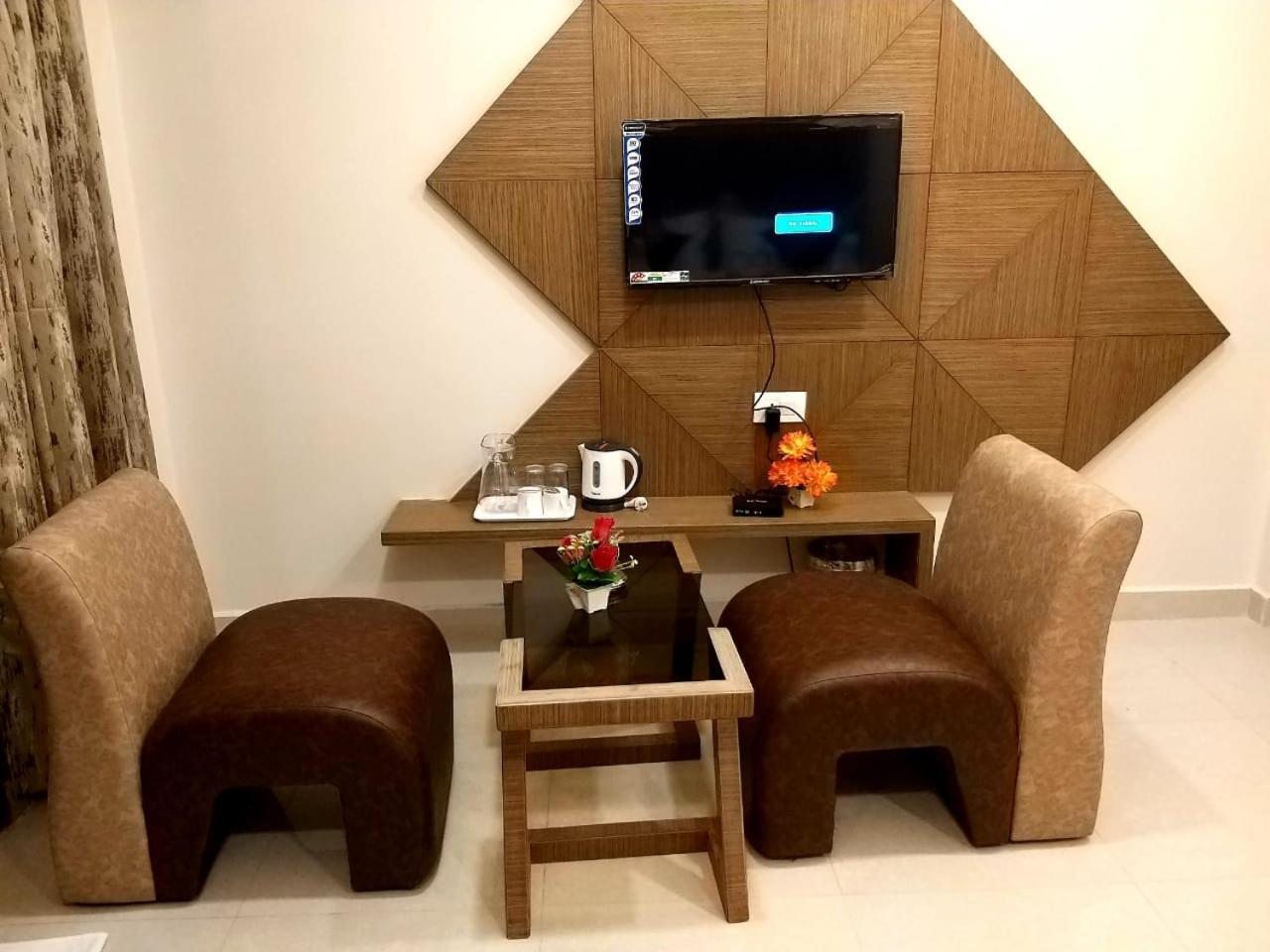 Grand Elegant 호텔 첸나이 외부 사진